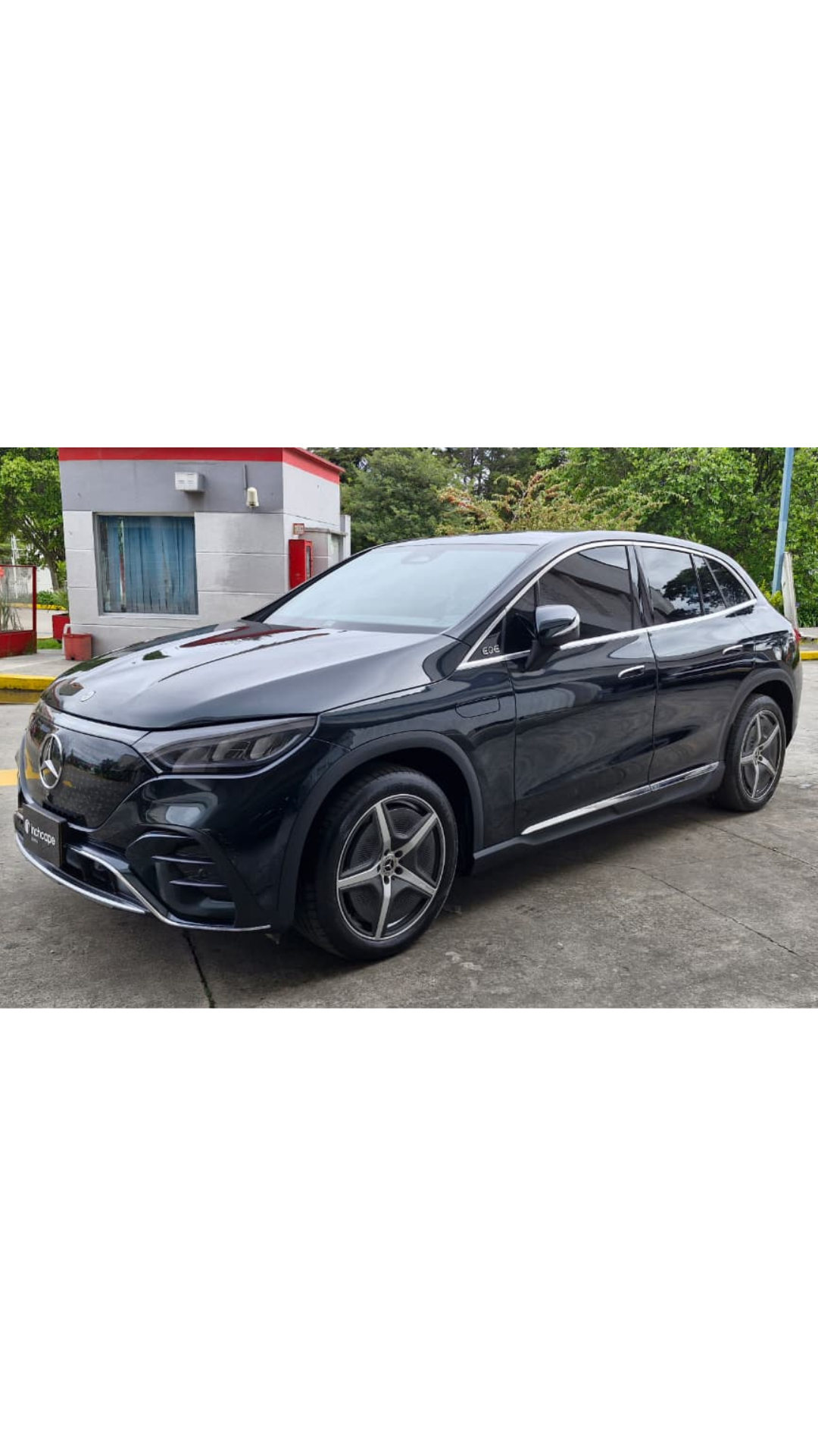 MERCEDES BENZ EQE 350+ SUV