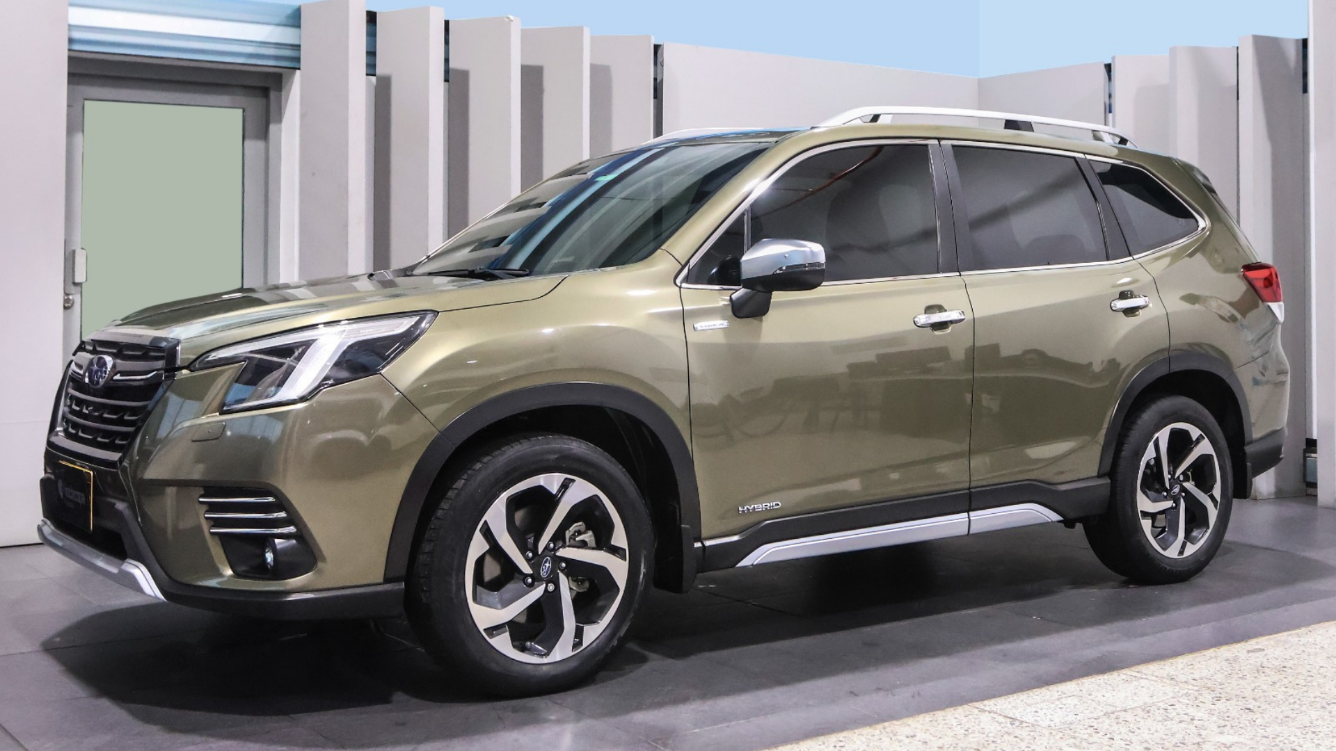 SUBARU FORESTER [5] ELITE HYBRID TP 2000CC 6AB CT TC R18