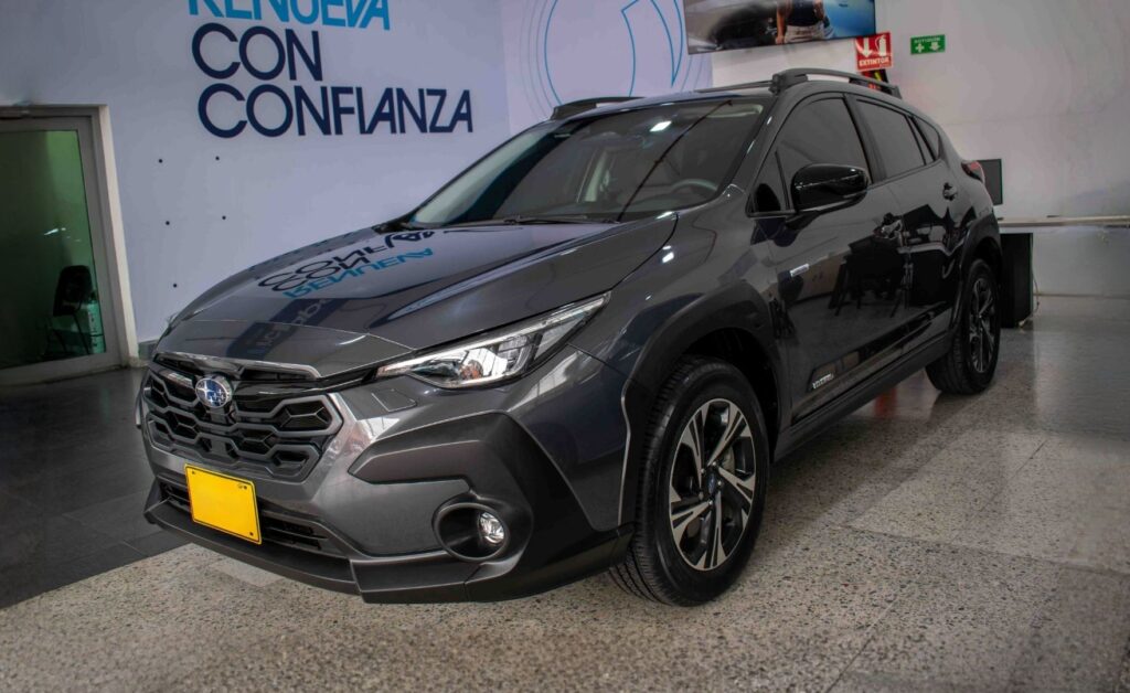 SUBARU – CROSSTREK PREMIUM HYBRID AT 2000CC CT 4X4
