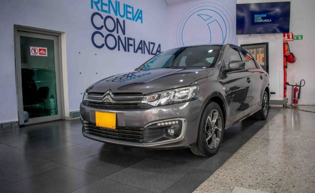 CITROEN – C-ELYSEE SHINE MT 1600CC 4AB R16