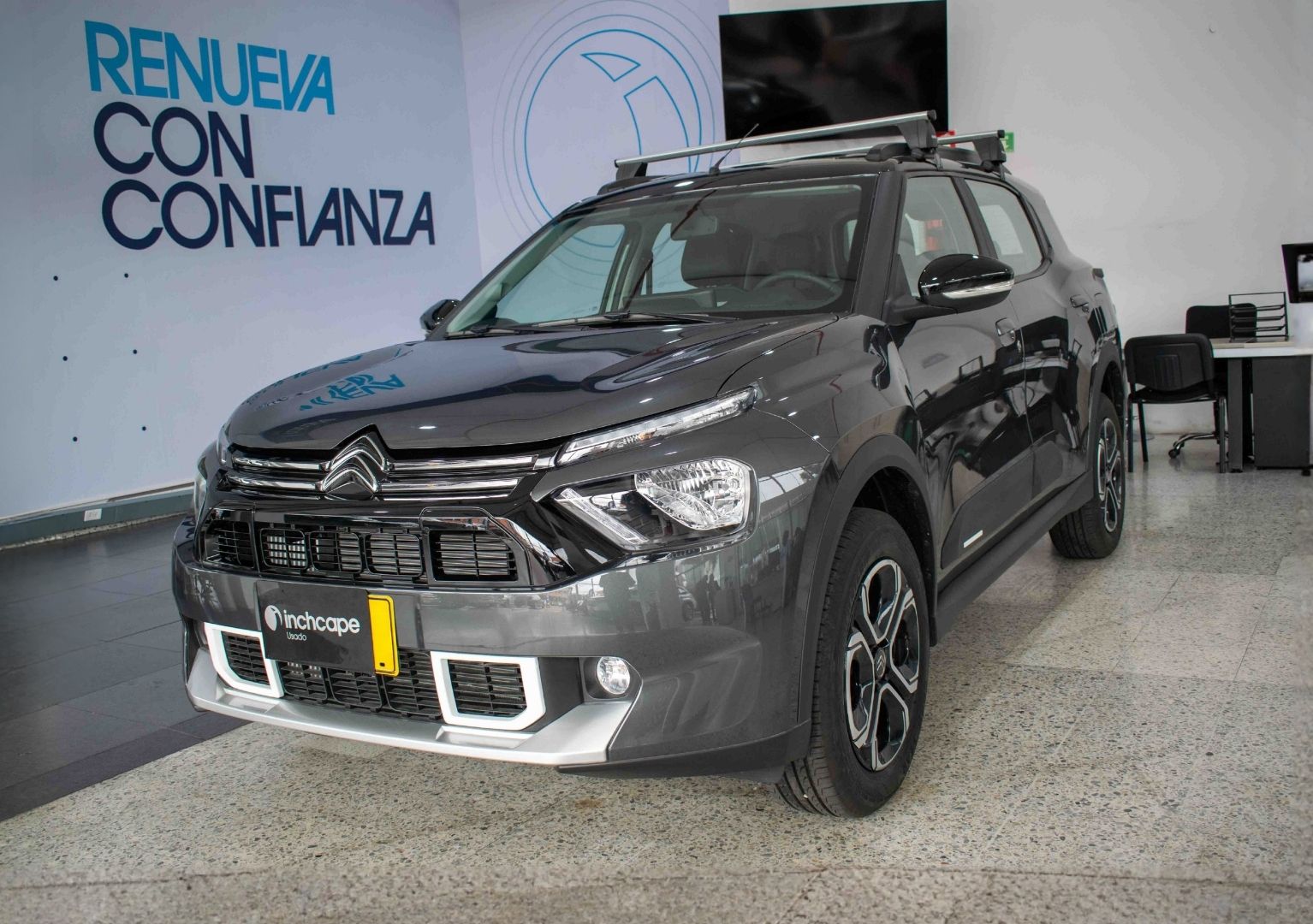 Vista 360° del vehículo, ángulo 1